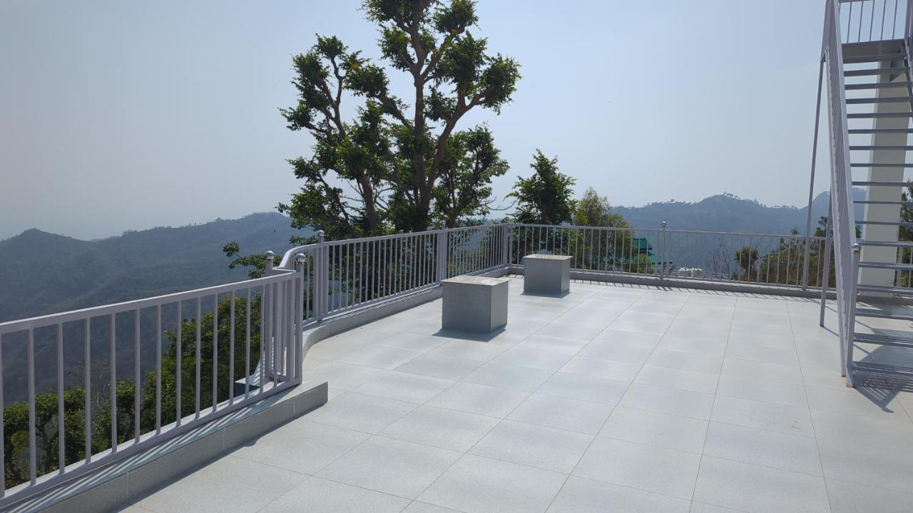 Mayur Home Stay, Morni Hills エクステリア 写真