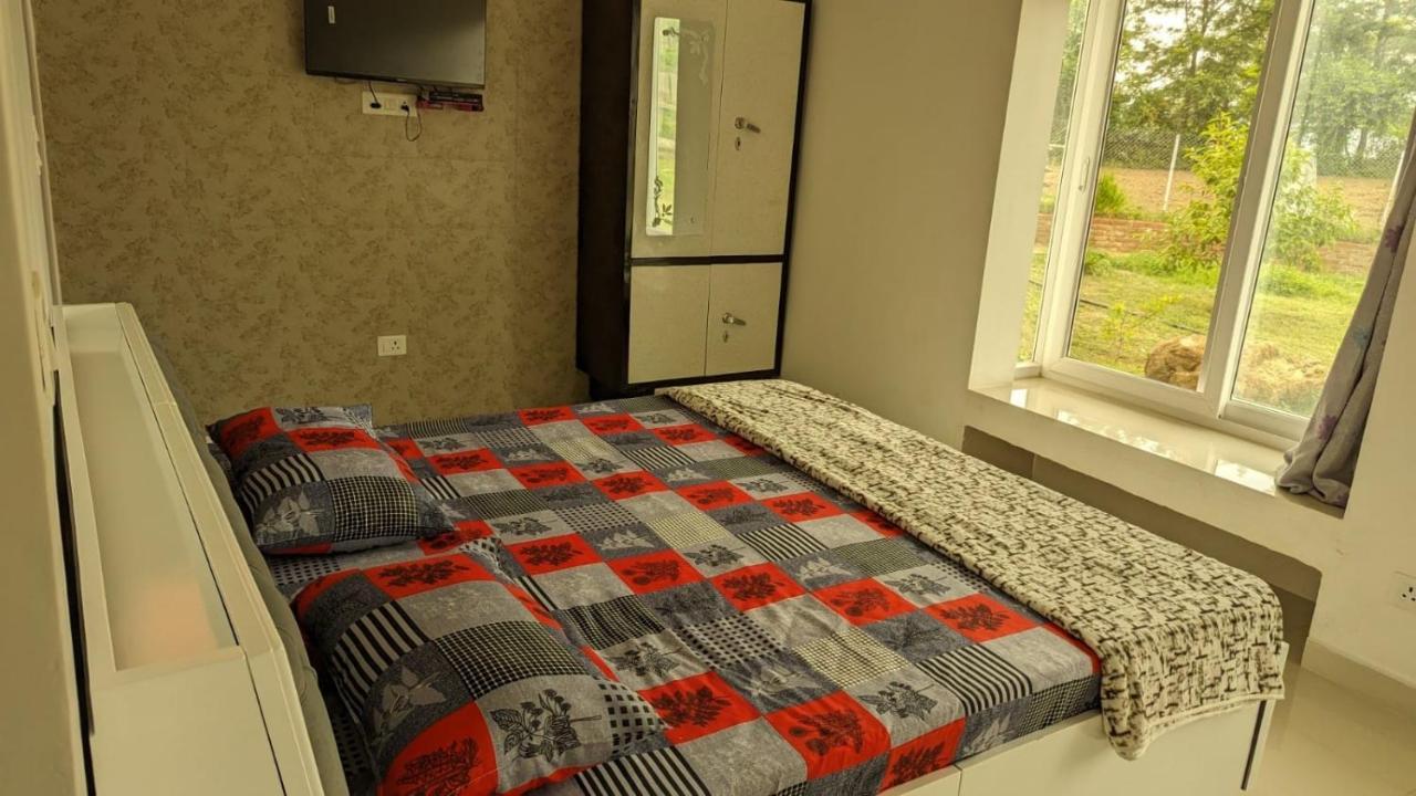 Mayur Home Stay, Morni Hills エクステリア 写真